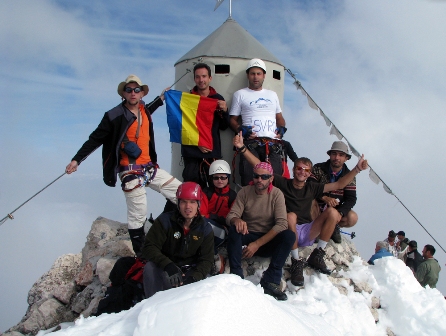 Noi expediții montane, noi reușite pentru montaniarzii dâmbovițeni Noi expediții montane, noi reușite pentru montaniarzii dâmbovițeni